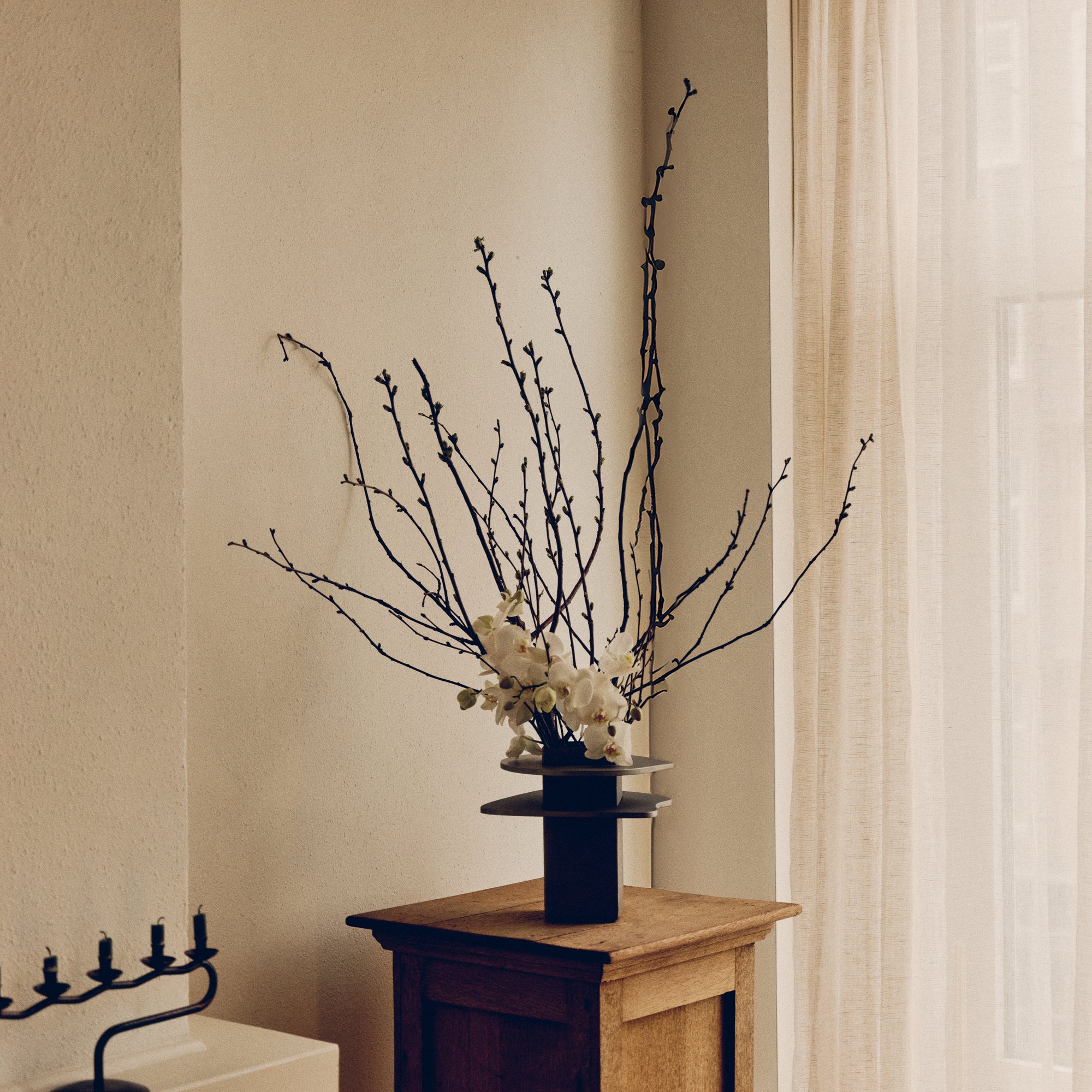 Flange Vase