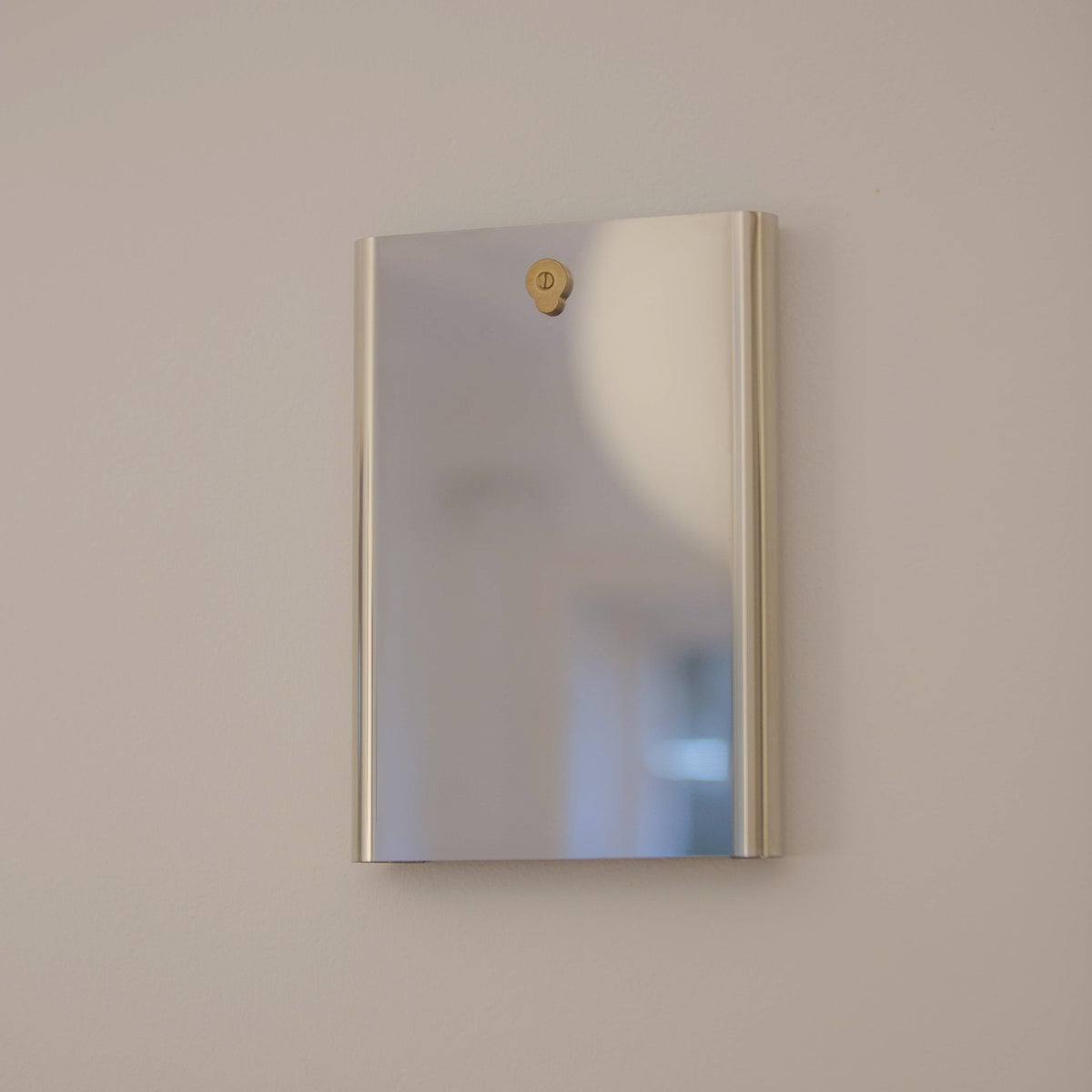 Porta Mirror