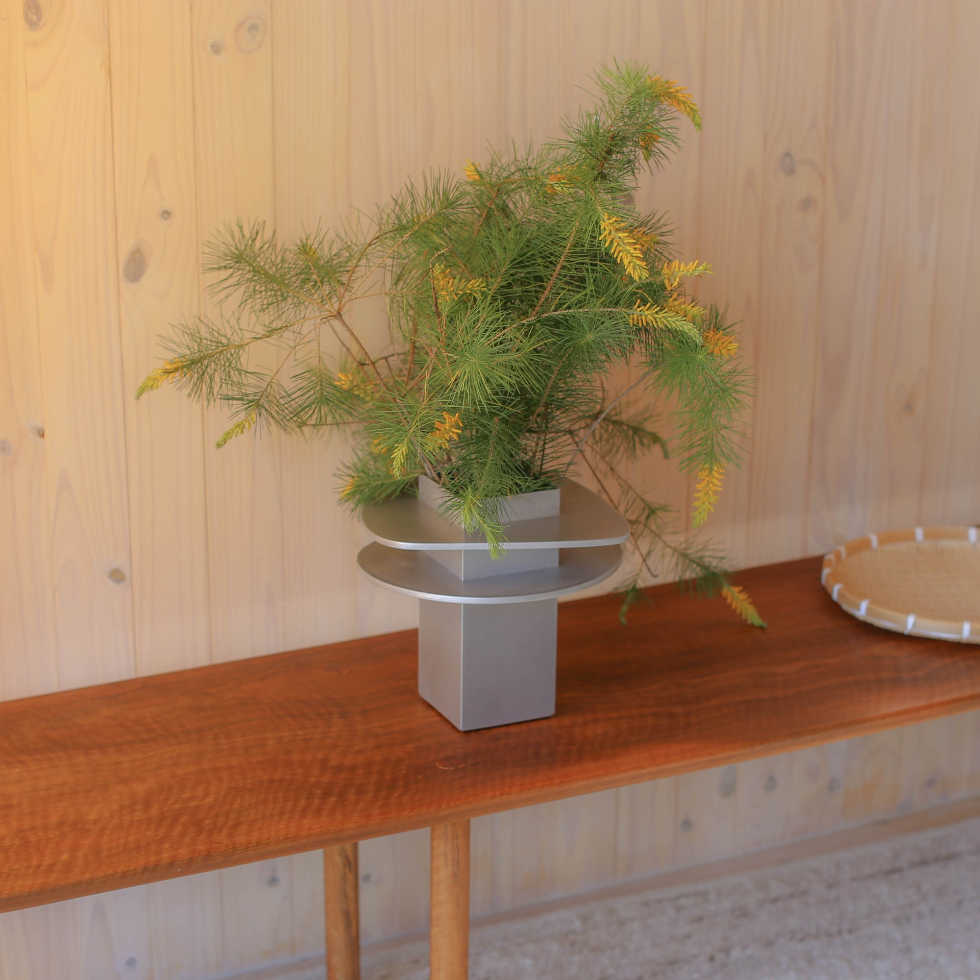Flange Vase